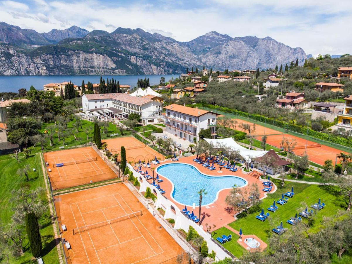 Club Olivi - Tennis Center